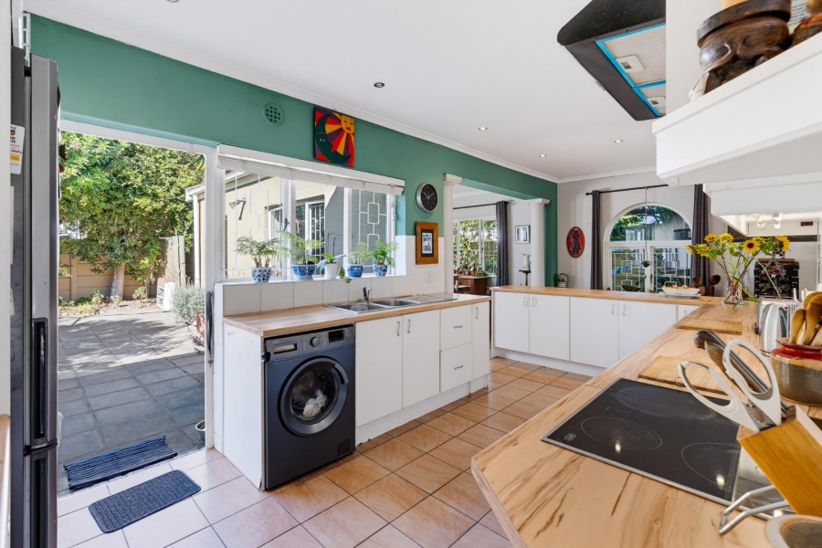 3 Bedroom Property for Sale in Kirstenhof Western Cape
